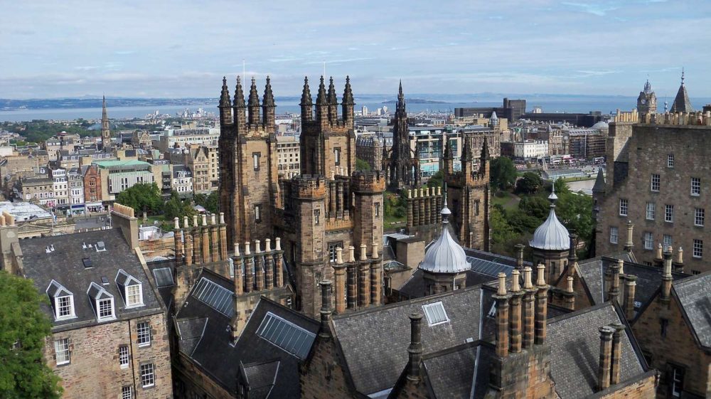 Best places to travel Europe 2019 Ultimate Tour Guide with things to do and tips on where to stay - Edinburgh Scotland UK