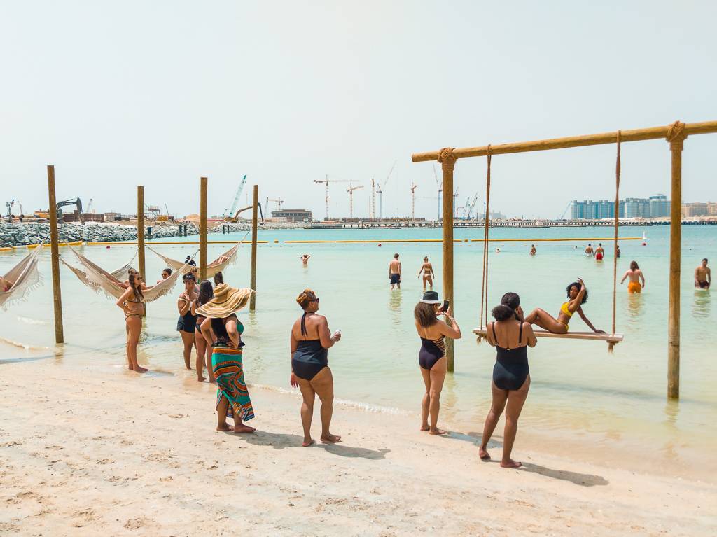 Ladies Days In Dubai Instagrammable Pools And Drinks For