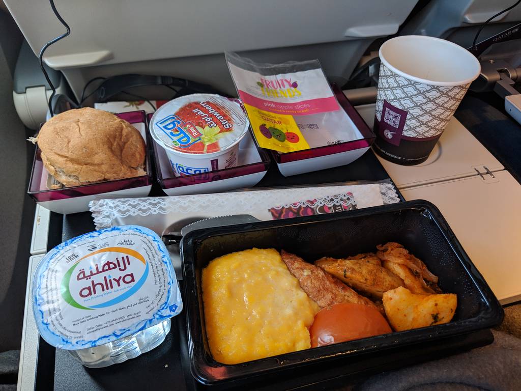 Review on Qatar Airways Economy Class - is it really best in class? ⋆ ...