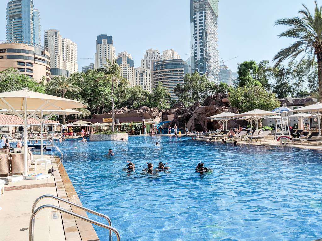 Why Habtoor Grand Resort Dubai should not be a Marriott category 6 hotel