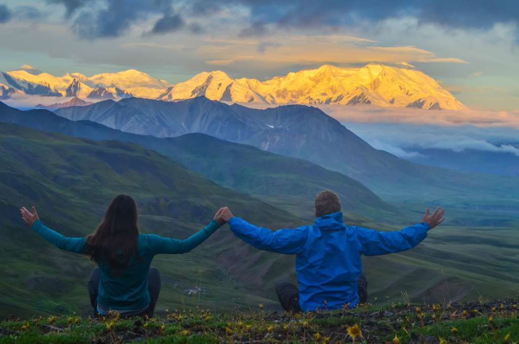 Denali National Park - an unusual holiday destinations to travel off the beaten path in Alaska